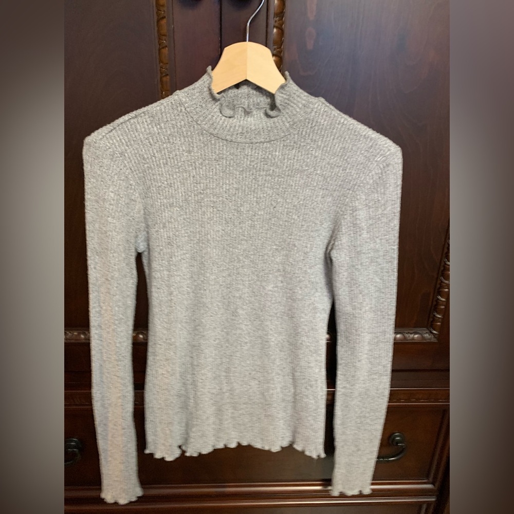 Ardene grey long sleeve